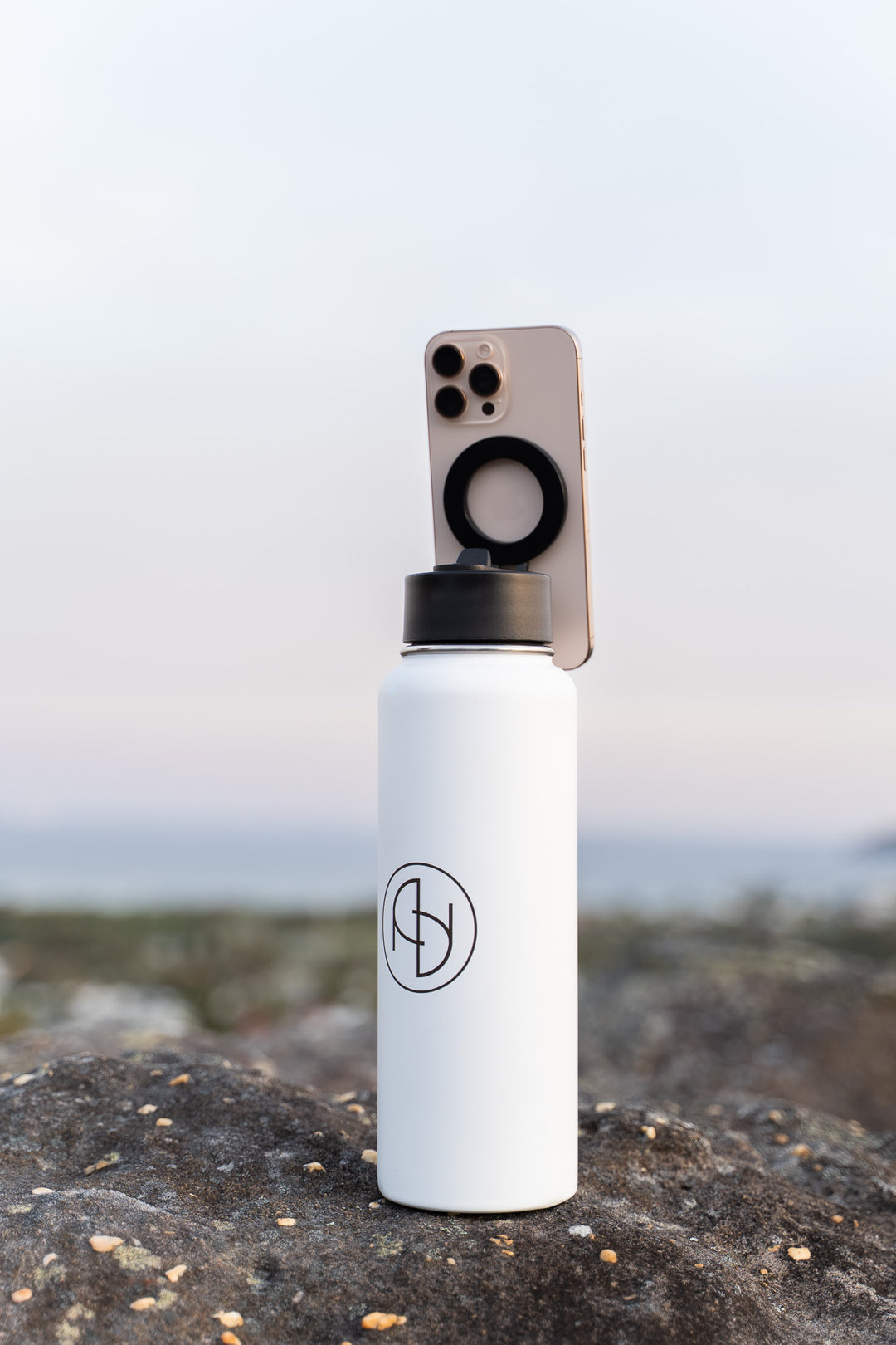 HYDROMAG WATER BOTTLE